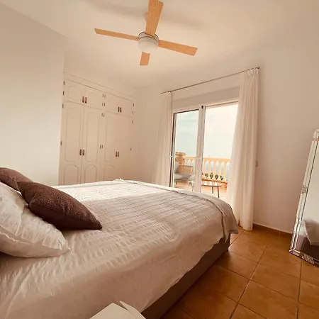 Montana Mimosa לינה וארוחת בוקר 3*
